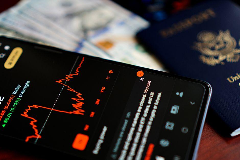 Unveiling Trade Offs Between Compliance and Innovation in Global Mobility