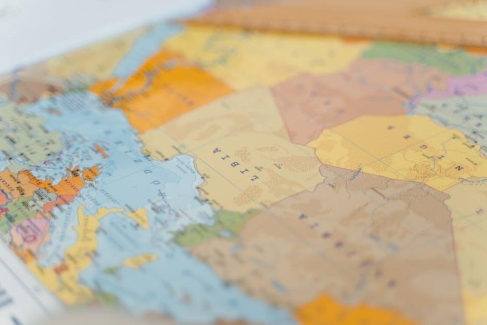 Borders in Motion: Rethinking Global Migration Beyond Crisis and Control